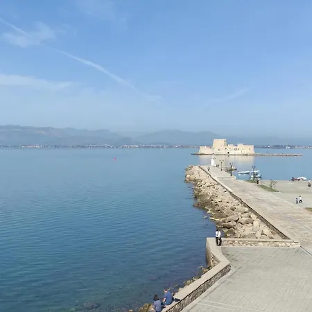 Апартаменты Sandy's Нафплион