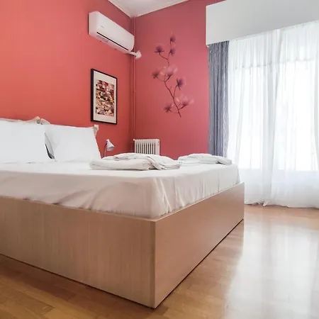 Sandy's Apartment *